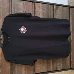 Black Tee